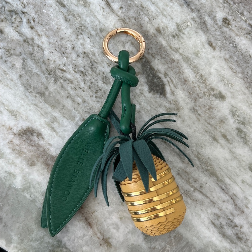 Melie Blanco fruit bag Charm